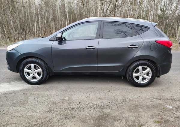 Hyundai ix35 cena 36900 przebieg: 178886, rok produkcji 2010 z Świętochłowice małe 529